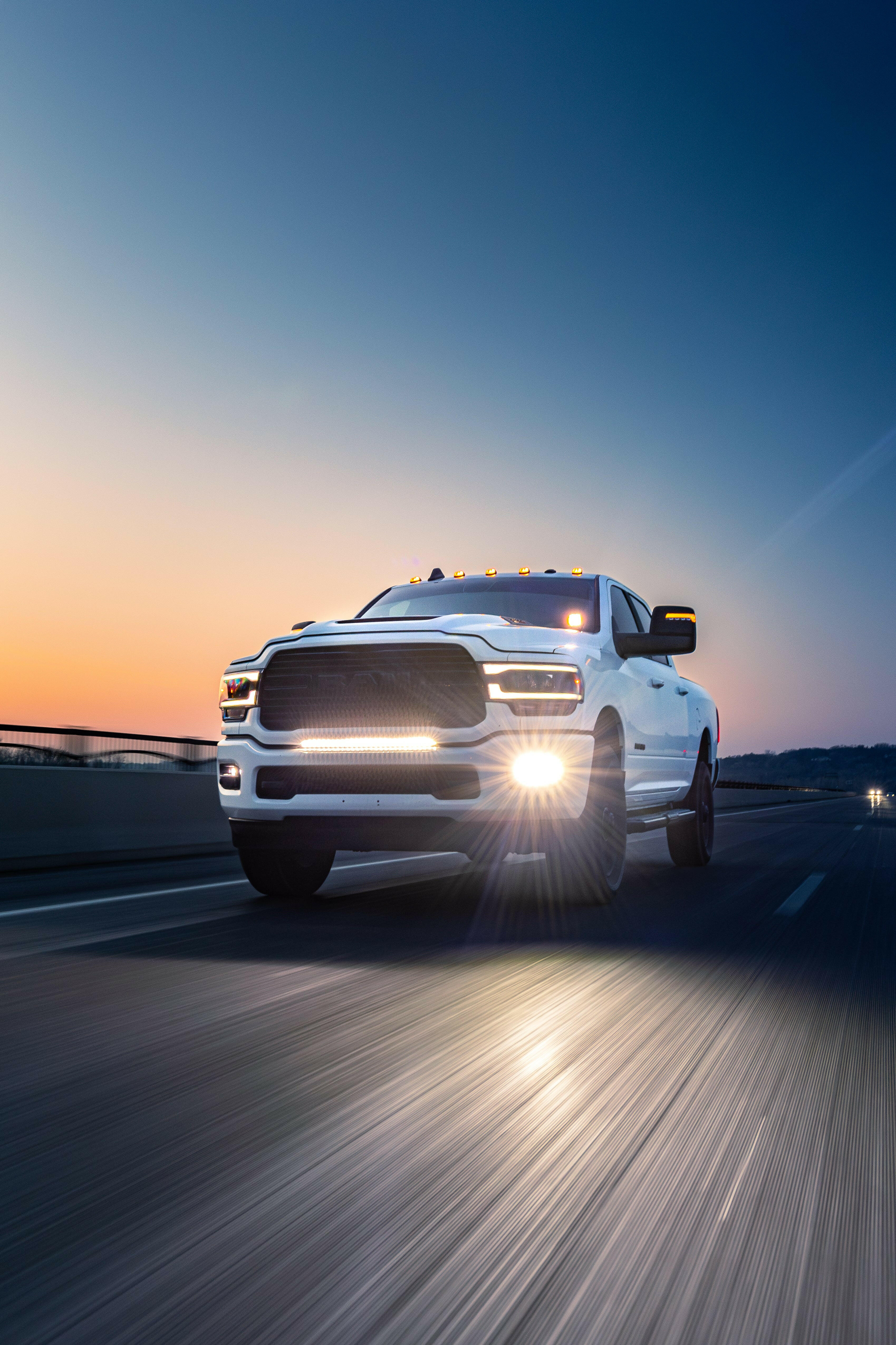 2019-2024 RAM 2500/3500 30in Light Bar - Image 11