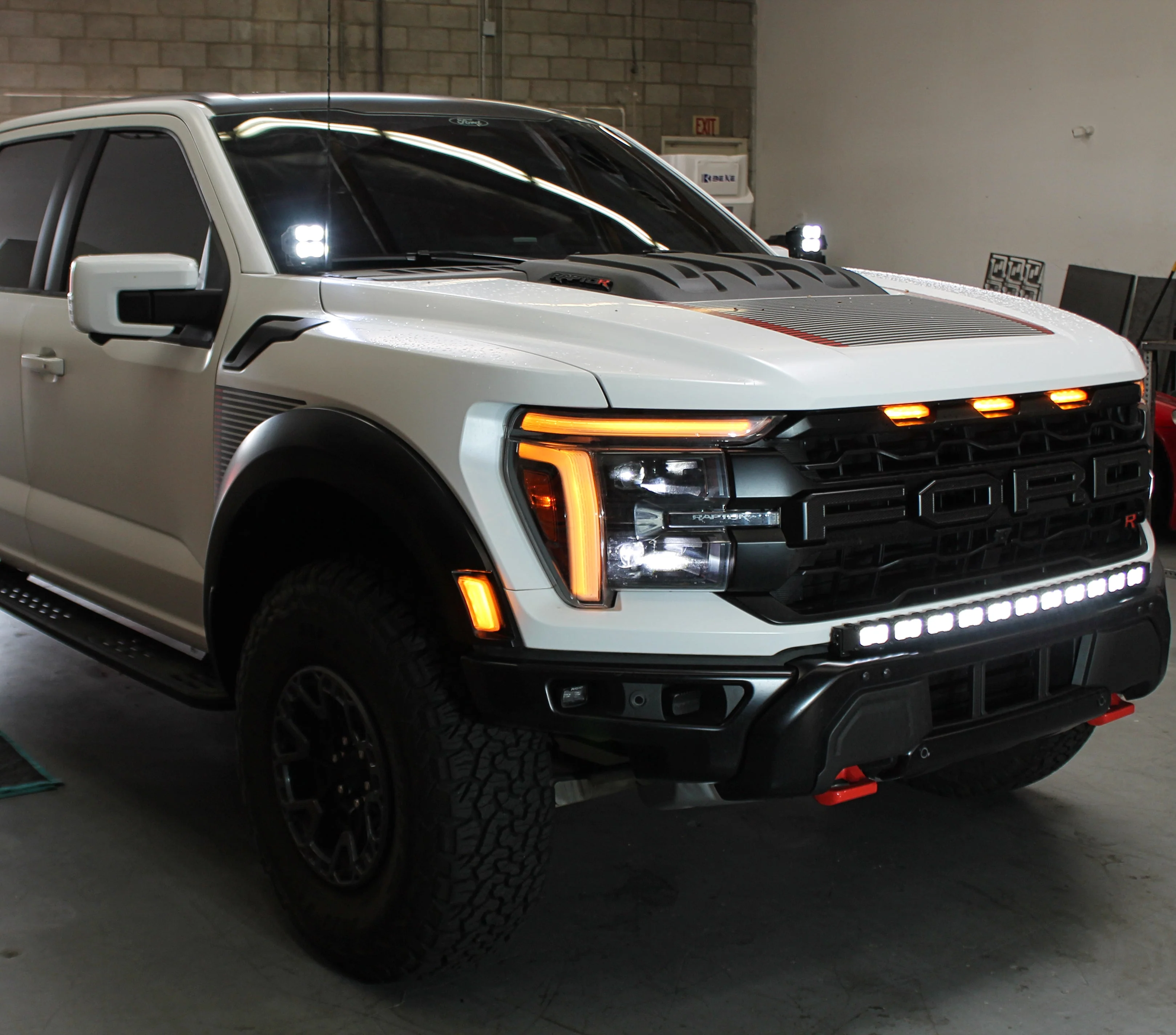 F150 Raptor Modular Bumper 40in Light Bar PRO - 2024+ Gen 3 Refresh - Image 12